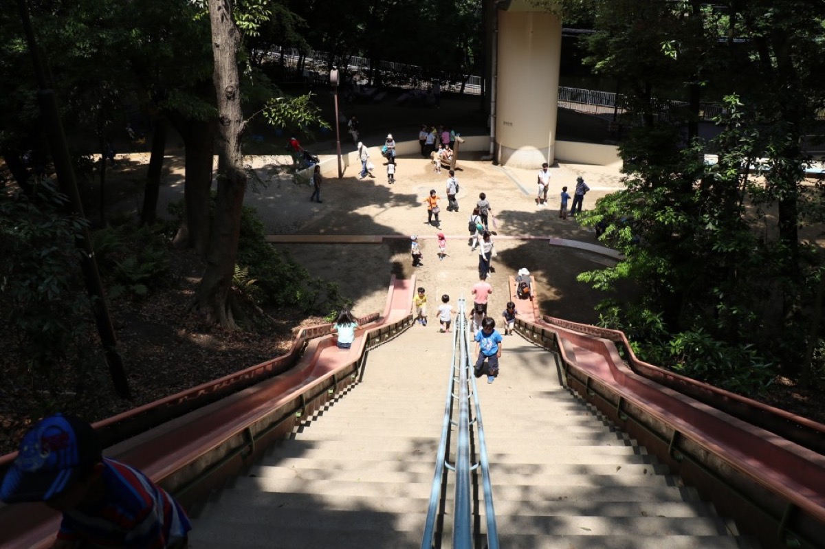 須磨離宮公園的超大型溜滑梯
